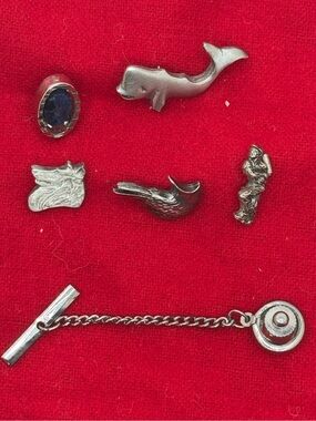 Vintage Versatility: 5-in-1 Silver-Tone Tie Tack Set